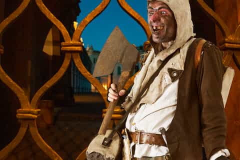 Terrifying Tour of Dresden Led by a Dungeon Master