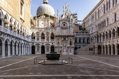 Visita privada ao Palácio Ducal e à Basílica de São Marcos