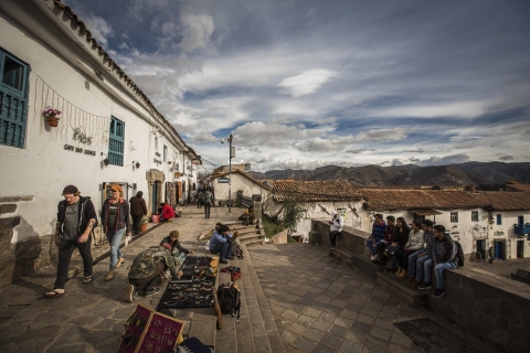 Cusco: Gemeinsame halbtägige Stadtrundfahrt durch Cusco zu FußHalbtägige Stadtrundfahrt durch Cusco zu Fuß