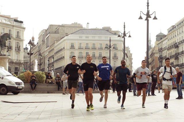 Madrid: Running Sightseeing Tour