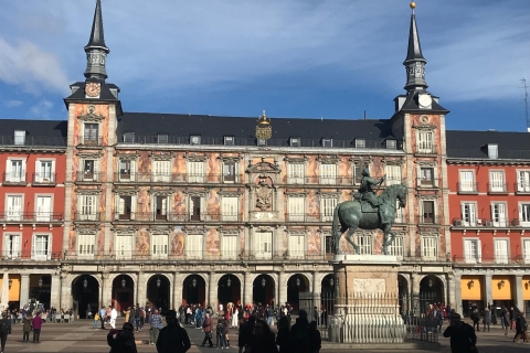 Madrid: visite guidée de course à piedMadrid: visite guidée privée avec ramassage à l'hôtel