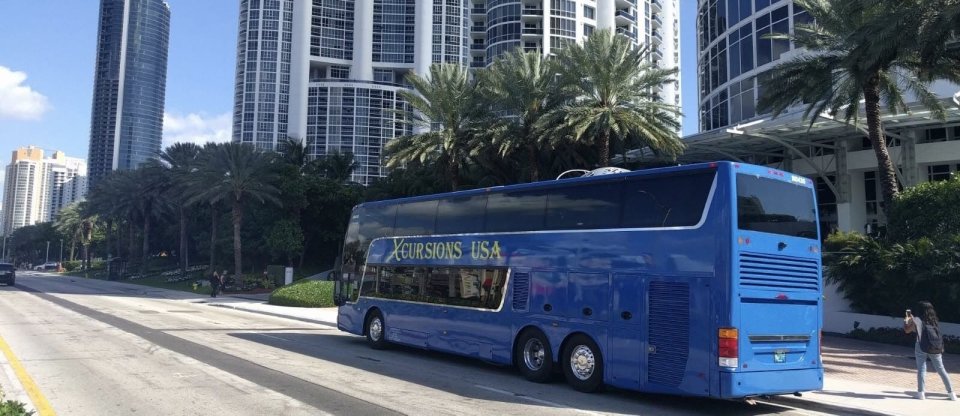 Miami &amp; Key West: One-Way Transfer by Motor Coach Bus