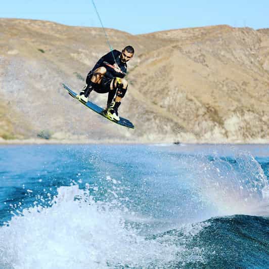 Los Angeles Wakeboarding, Wakesurfing and Tubing GetYourGuide