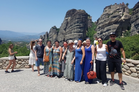 From Thessaloniki: Train Trip to Meteora & Monastery Tour Standard Option