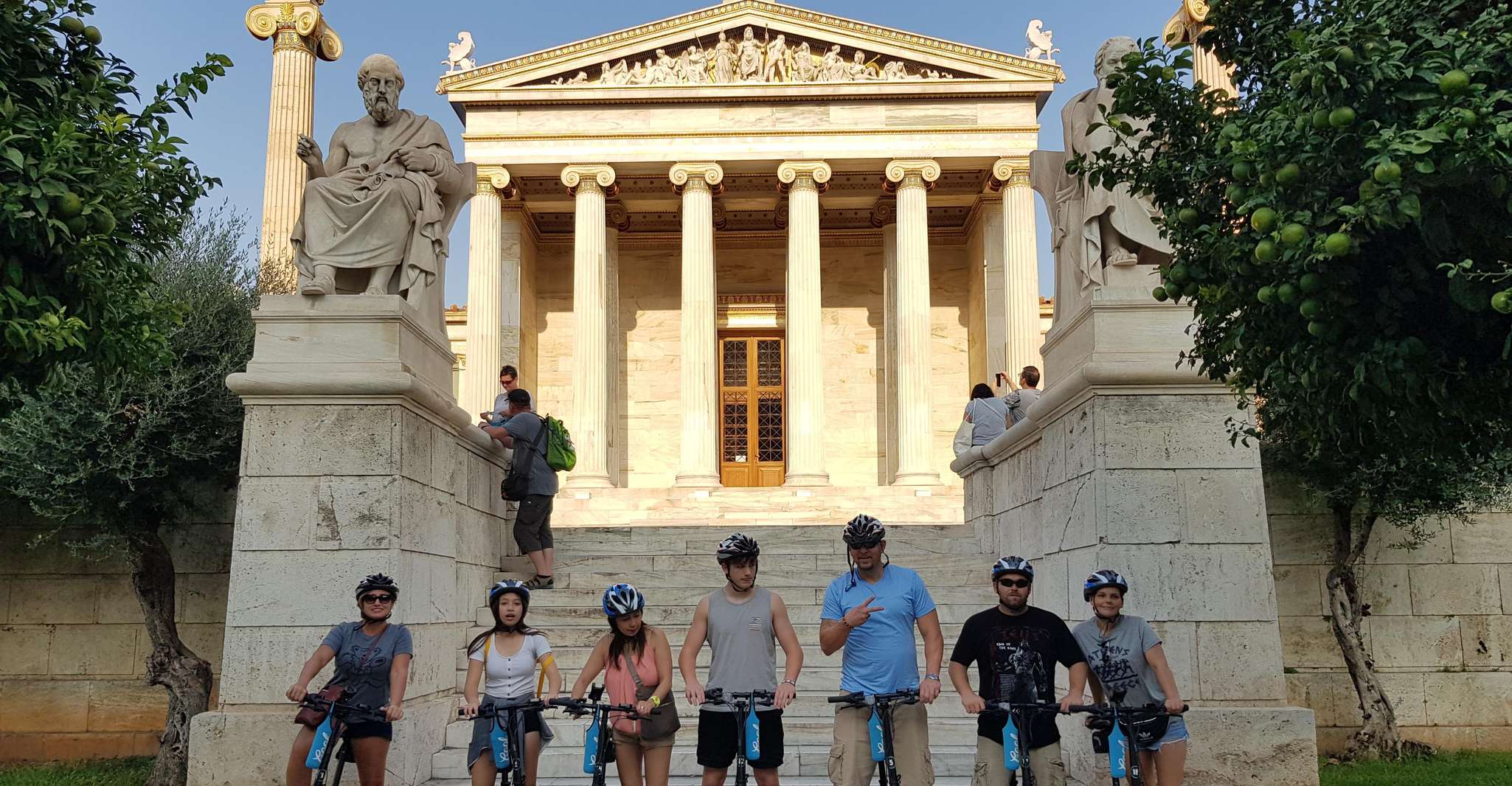 Athens: Discover the City Electric Bike Tour