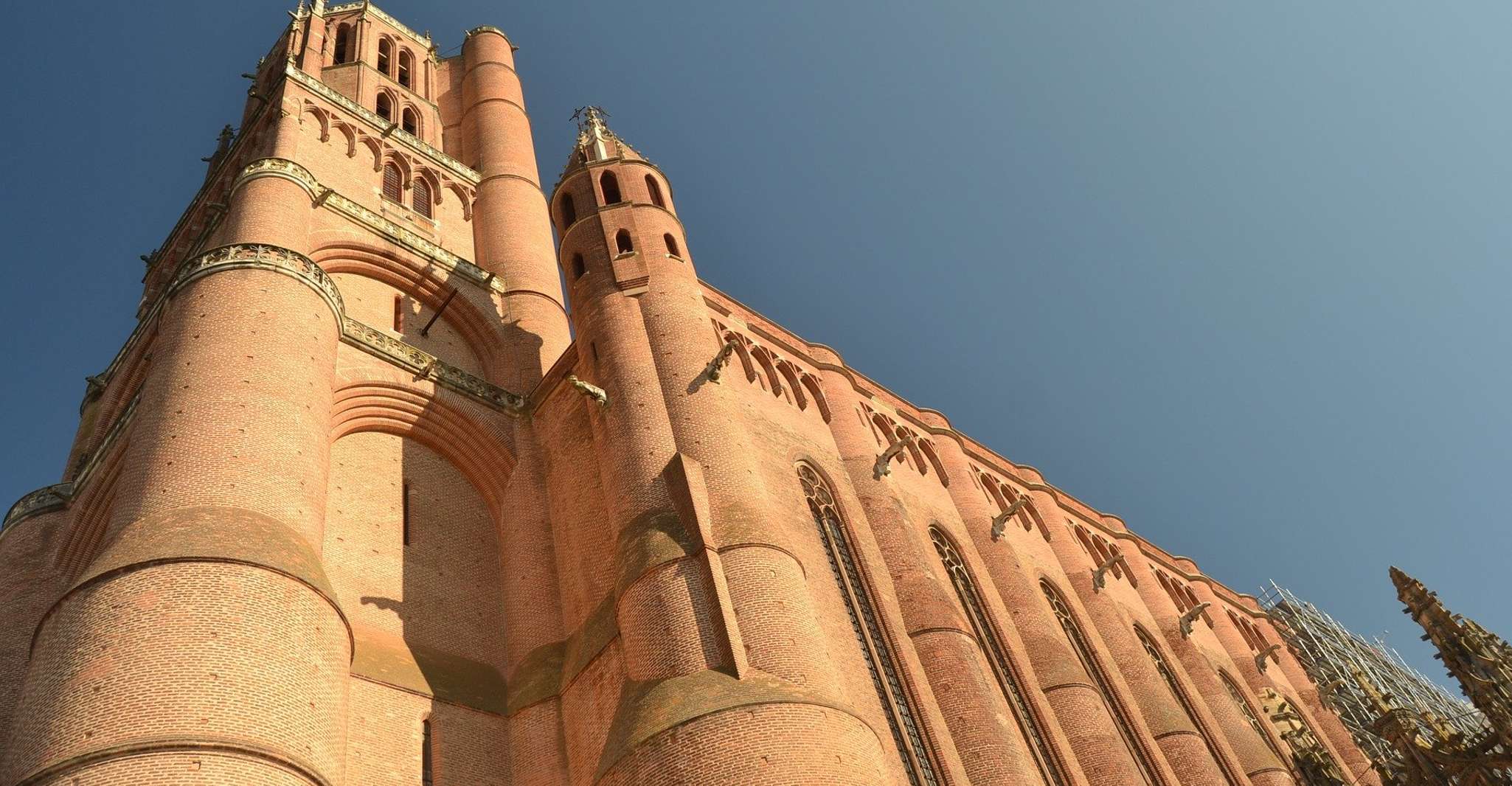 Excursion Albi Cathédrale Sainte Cécile and Cordes Sur Ciel - Housity