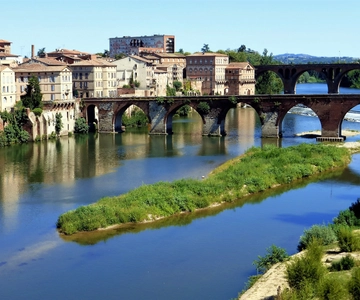 Toulouse: Dagtrip Albi en Cordes/Ciel met audiogids