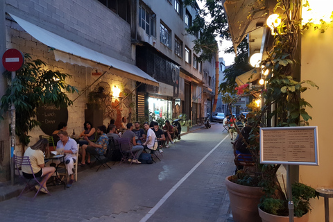 Atenas: Tour noturno de bicicleta elétrica