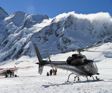Mount Cook: Ski Plane and Helicopter Alpine Combo Flight