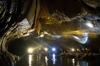 Vang Vieng image