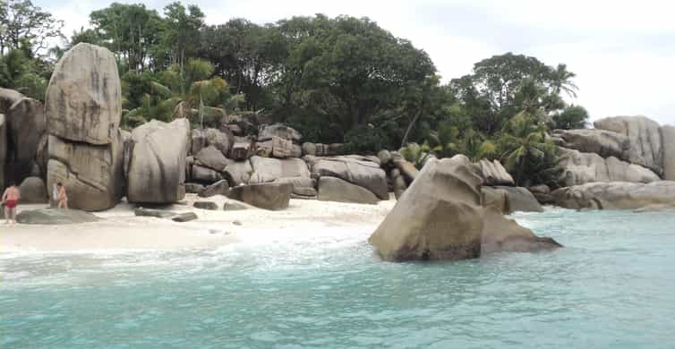 Praslin: Curieuse and St. Pierre Island Excursion Deals