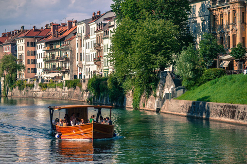 Ljubljana: Electric Boat Tour on the Ljubljanica River