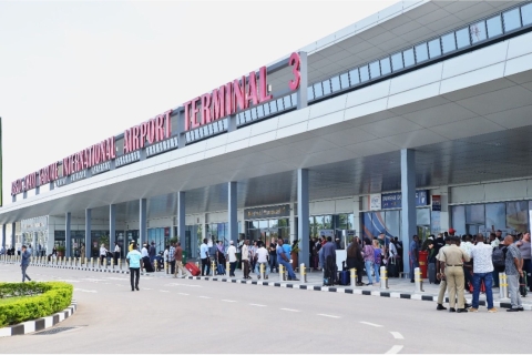 Traslado del Aeropuerto de Zanzíbar ( Tax) a Ciudad de Piedra