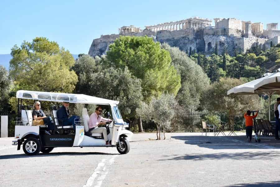 Athen: Private 3-stündige Stadtführung mit dem umweltfreundlichen Tuk Tuk. Foto: GetYourGuide