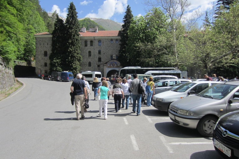 Sofía: Excursión en balsa por el río Struma y visita al Monasterio de RilaSofía: Excursión en balsa por el río Struma y traslado al Monasterio de Rila