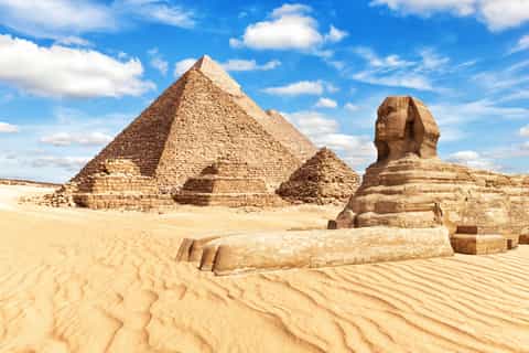 From Hurghada: Full-Day Cairo Tour by Elite Shared Bus