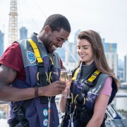 London: Klettertour auf das Dach der O2 Arena