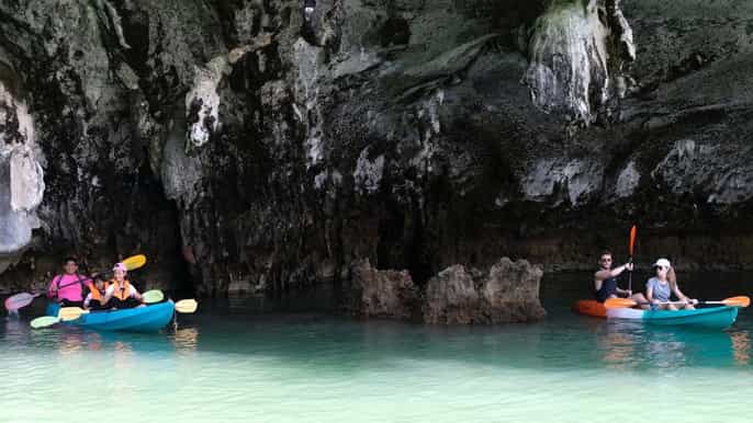 ko lanta tour de kayak de cuevas y playas de día completo con almuerzo