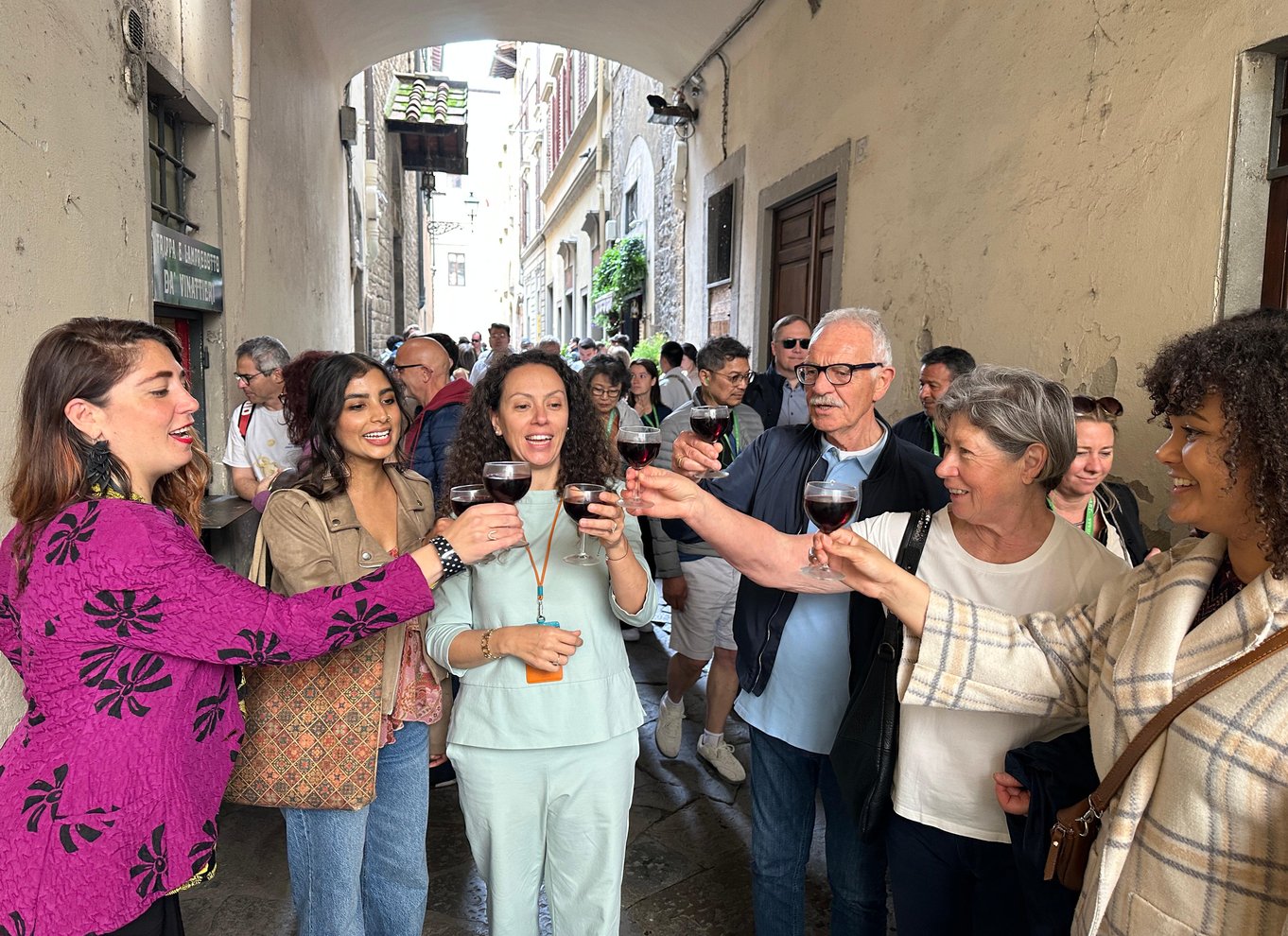 Firenze: Street Food Tour med vin og lokal guide