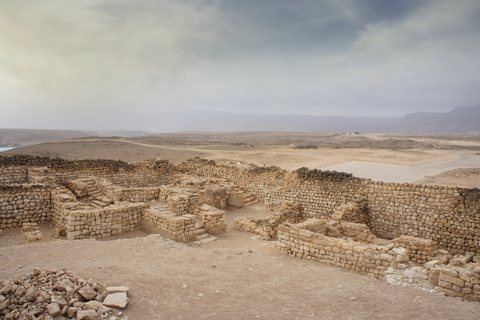 Salalah: Dhofar-tour van een hele dag met lunchRondleiding in het Engels of Arabisch