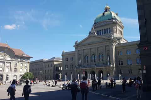 From Zürich: Bern City Tour with Private Guide