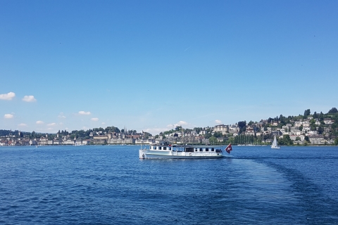 Luzern City Tour Visite guidée privée à pied avec croisière sur le lacLucerne : Visite de la ville en demi-journée et croisière sur le lac