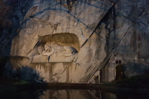 Stadstour Luzern Privéwandeling met rondvaart over het meerLuzern: stadstour van een halve dag en rondvaart over het meer