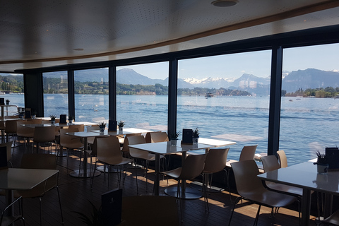 Stadstour Luzern Privéwandeling met rondvaart over het meerLuzern: stadstour van een halve dag en rondvaart over het meer