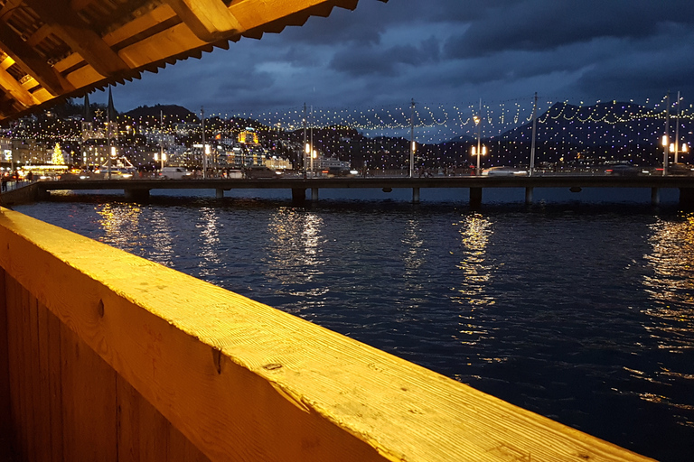 Visita a la ciudad de Lucerna Visita privada a pie con crucero por el lagoLucerna: Visita de medio día a la ciudad y crucero por el lago