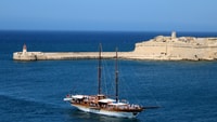 Sliema, crociera a 3 isole con pranzo a buffet e bevande - Hizvo