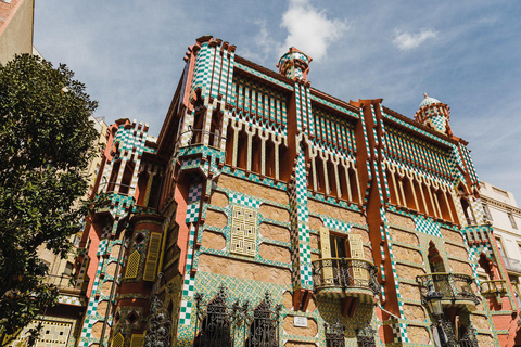 Barcelona: Discover Gaudí, Sagrada Familia, and Park Güell Small Group - Discover Gaudí, Sagrada Familia & Park Güell