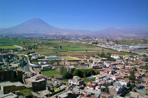 Arequipa : Campagne, moulin de Sabandia et maison du fondateur