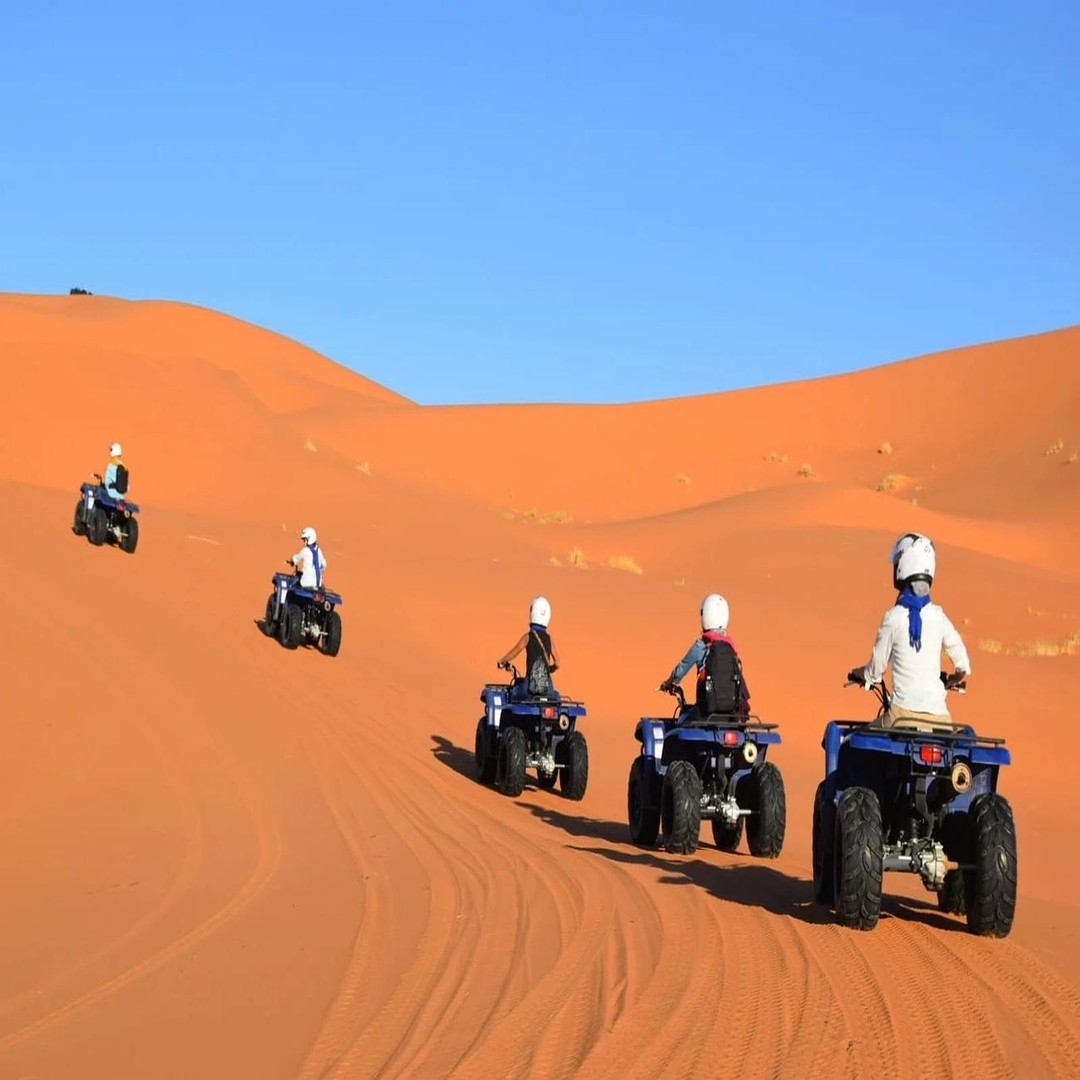 Depuis Marrakech : option de 3 jours dans le désert de Merzouga avec retour à Fès - bivouac