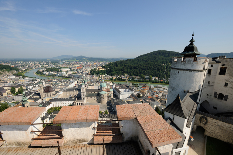 Salzburg: bilet wstępu do twierdzy HohensalzburgBilet wstępu do twierdzy i przejazd kolejką o dowolnej porze