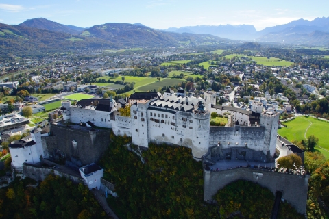 Salzburg: bilet wstępu do twierdzy HohensalzburgBilet wstępu do twierdzy i przejazd kolejką o dowolnej porze