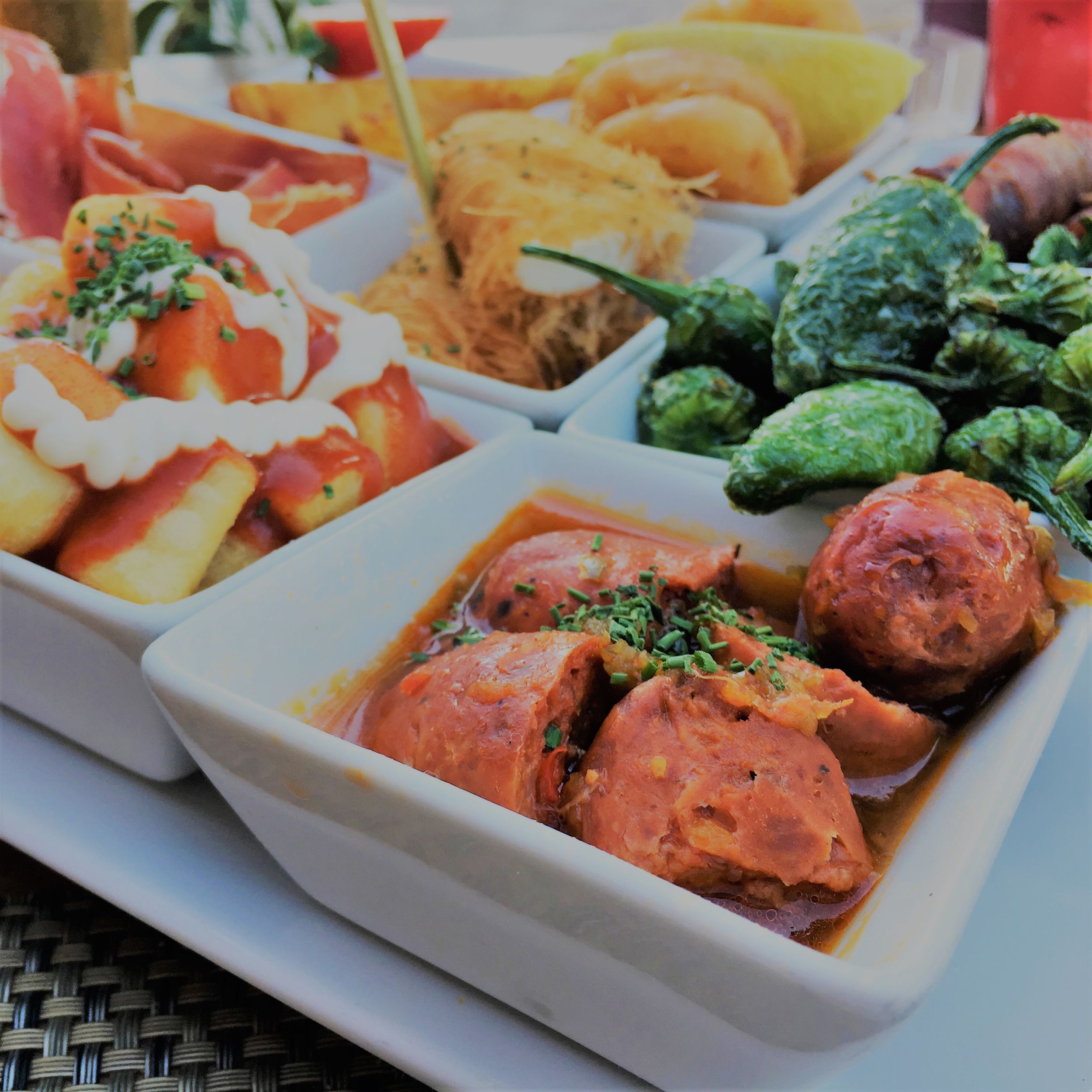 Sevilla: Tapas y Flamenco