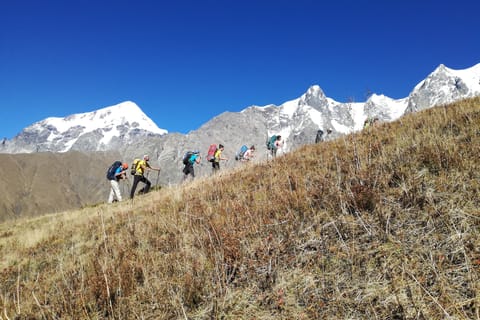 Da Tbilisi: trekking di 8 giorni a Svaneti