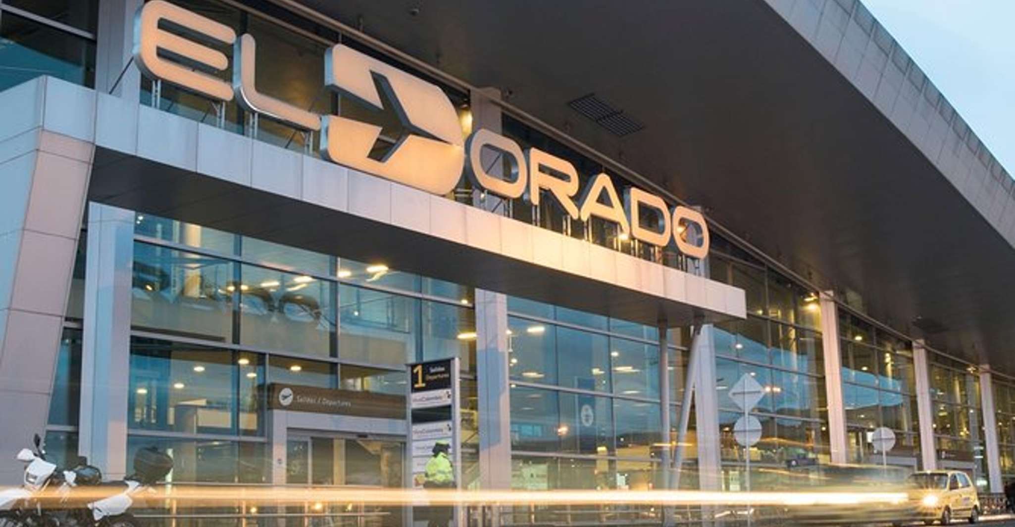 Bogotà, 1-Way Transfer privato da/per l'aeroporto di El Dorado - Hizvo