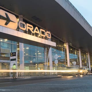 Bogota: 1-vägs privat transfer från/till flygplatsen El Dorado