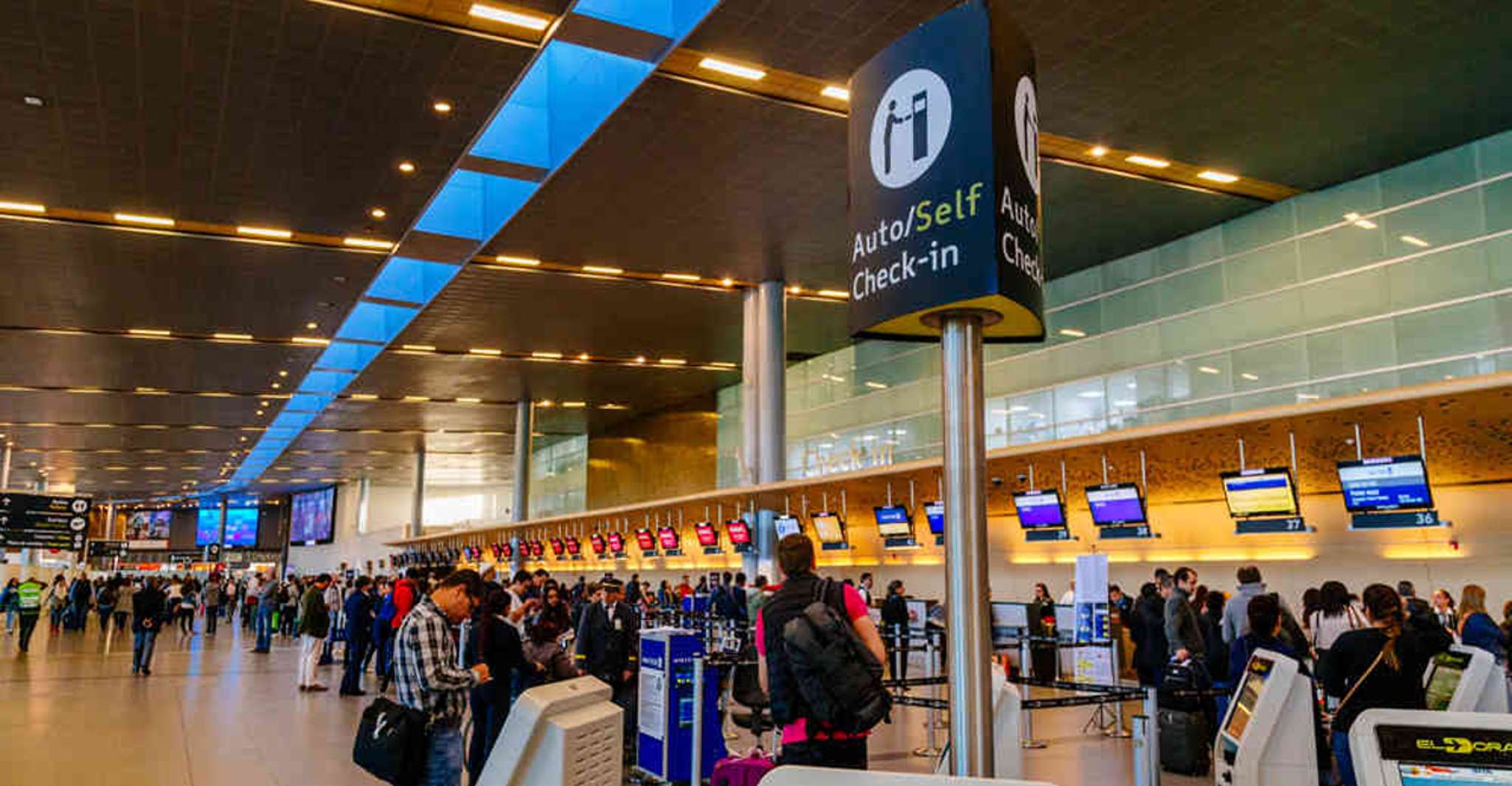 Bogotà, 1-Way Transfer privato da/per l'aeroporto di El Dorado - Hizvo