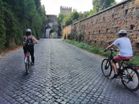 Rome, Appian Way, Catacombs and Aqueducts e-bike Tour - Housity
