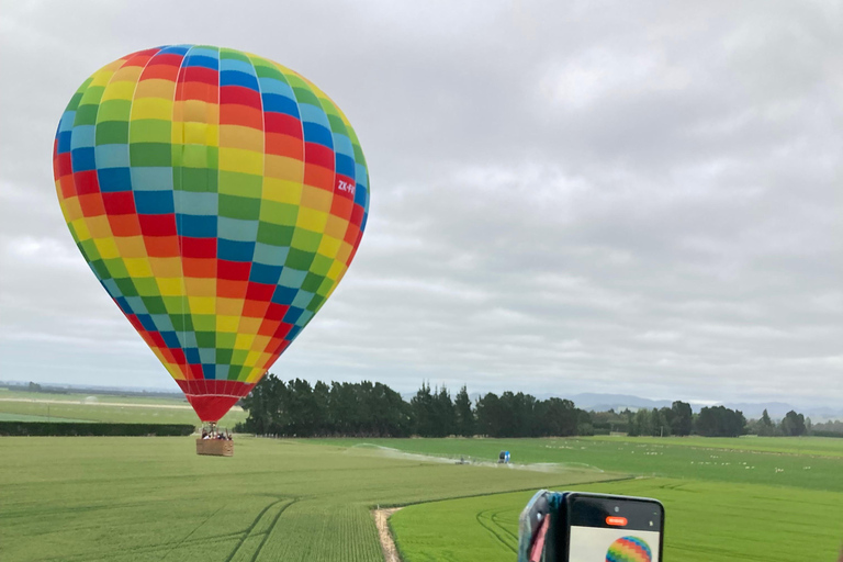 Canterbury Plains: Sunrise Hot Air Balloon Flight