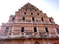 Chennai, Tour culturel des temples de Chola Great Living 2 jours - Housity
