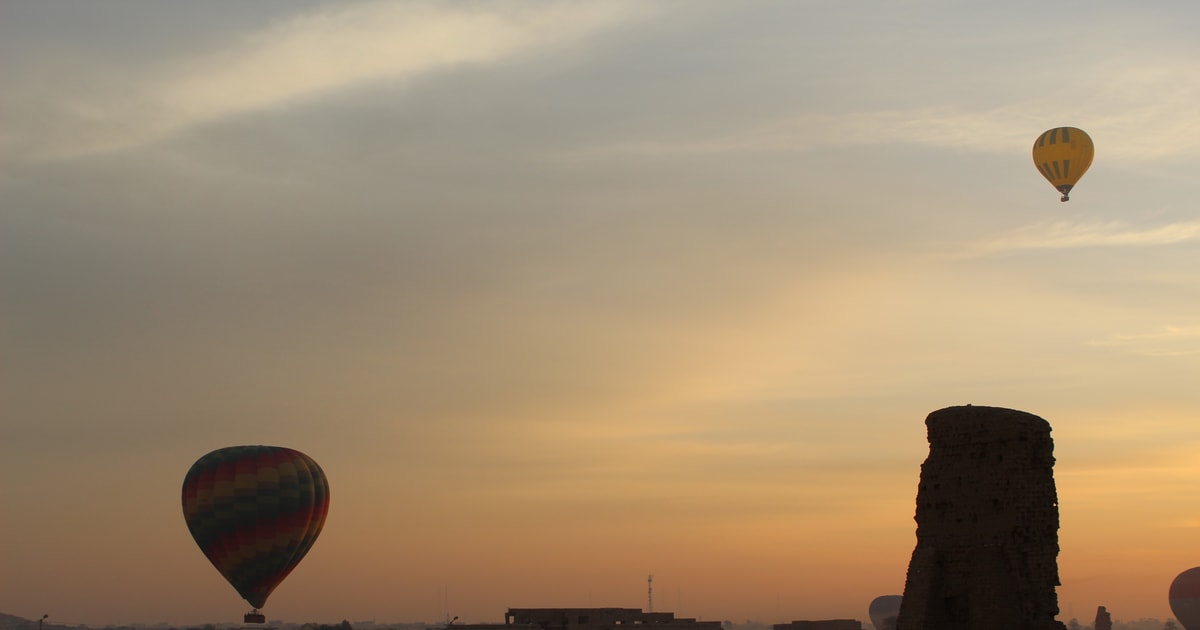 sunrise hot air balloon ride