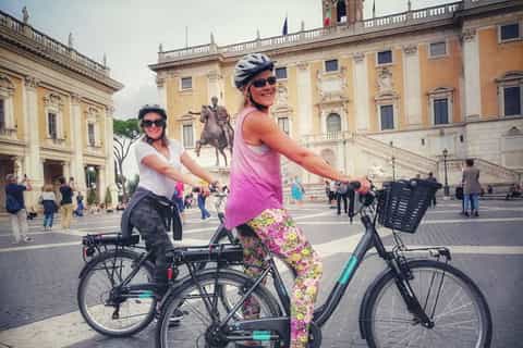 Rome: City Sights Highlight Private Bike Tour