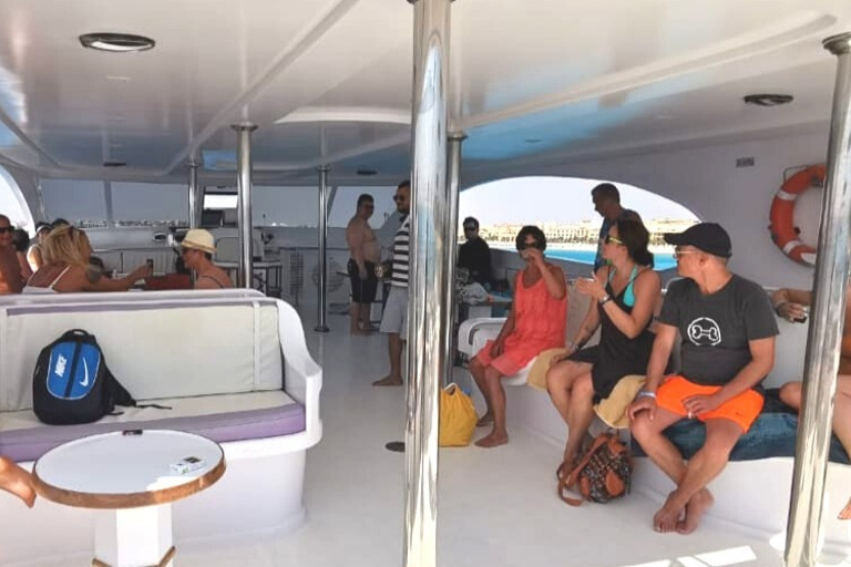 Ab Hurghada: Bootstour nach Sahl Hasheesh mit Schnorcheln