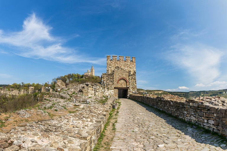 Explora Bulgaria: tour guiado de día completo desde Bucarest