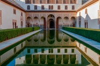 Granada, Private Alhambra und Downtown Tour mit Cava - Hizvo
