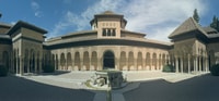 Granada, Private Alhambra und Downtown Tour mit Cava - Hizvo