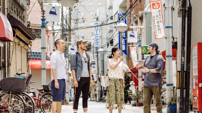 osaka private discovery tour with a local